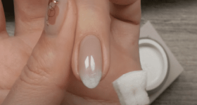 Advantages and disadvantages of gel polish